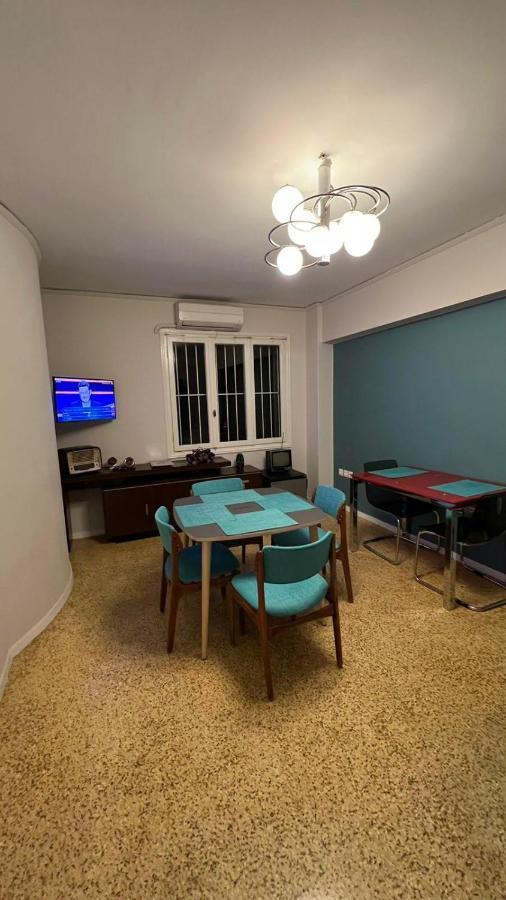 Crown Syntagma Apartment Aten Exteriör bild