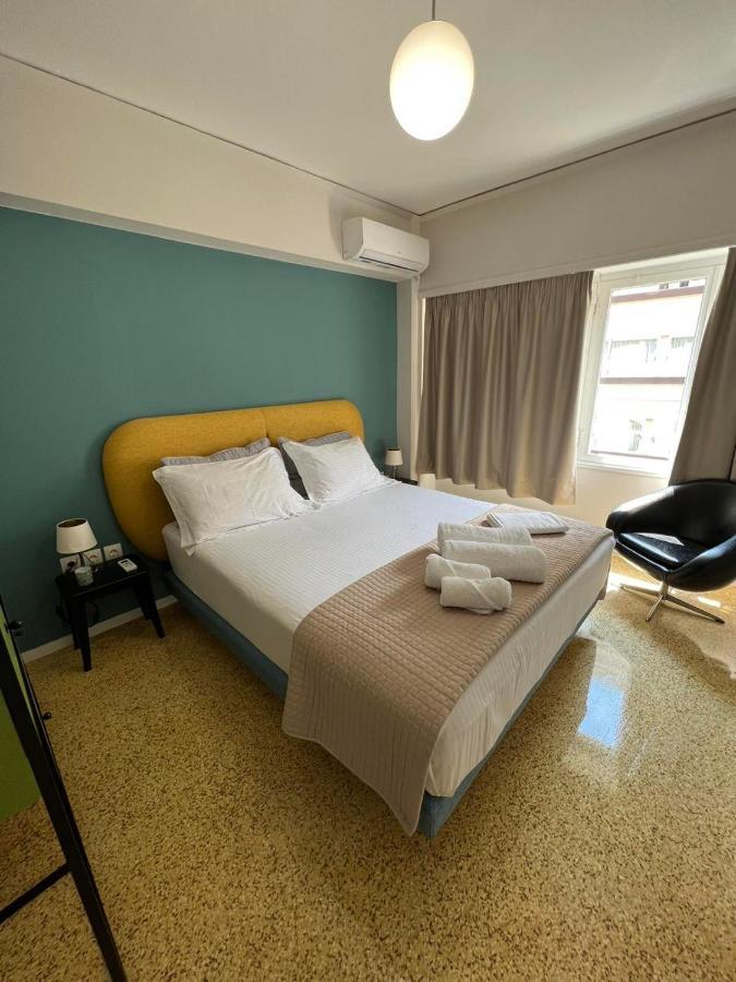 Crown Syntagma Apartment Aten Exteriör bild