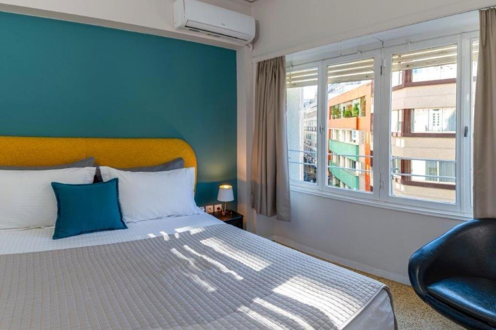 Crown Syntagma Apartment Aten Exteriör bild